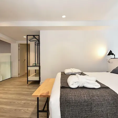 Off Triana * Las Palmas de Gran Canaria