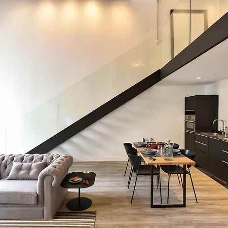 Off Triana Apartamento