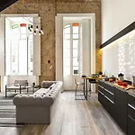 Apartment Off Triana