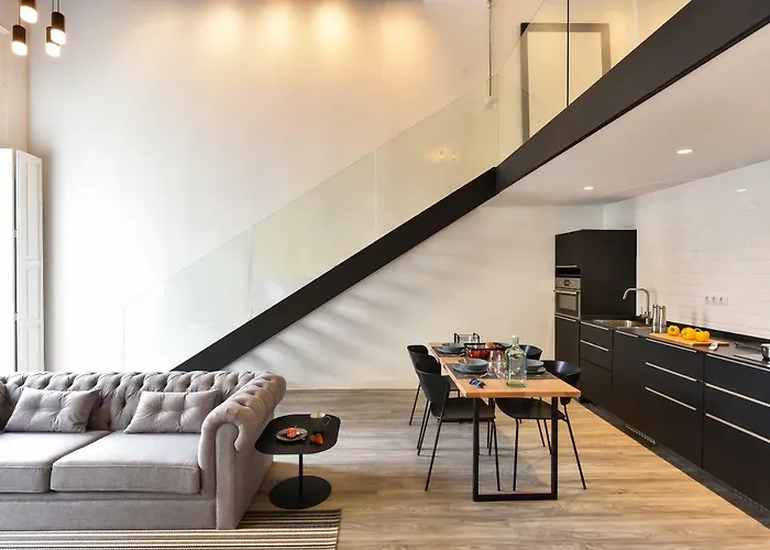 Off Triana Apartamento